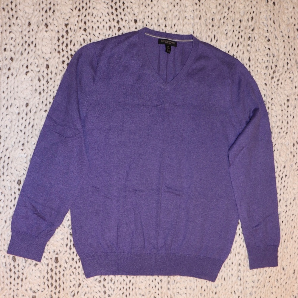 Banana Republic 100% Merino Extra Fine Wool Size M